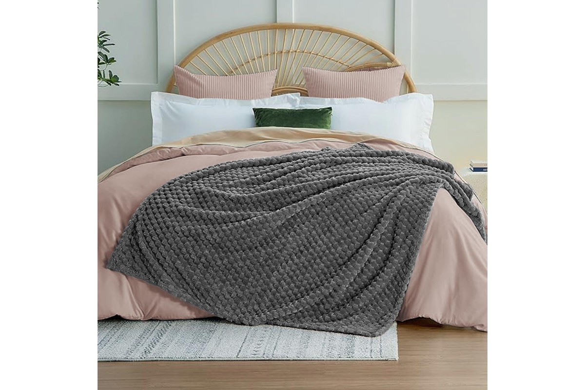 Κουβέρτα Ανάγλυφη Βελουτέ Grey Διπλή 200x220cm