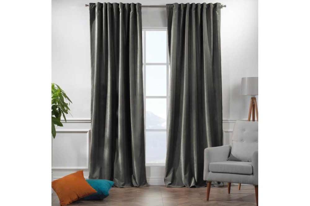 Κουρτίνα Velvet Grey με Τρουκς 140x260cm. Κουρτίνα Velvet Grey με Τρουκς 140x260cm.