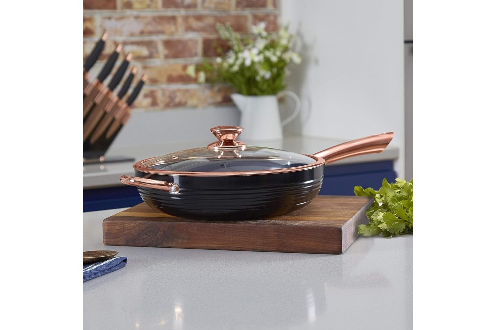 Τηγάνι - Σωτέζα μπρονζέ με αντικολλητική επίστρωση 26x5cm. Τηγάνι - Σωτέζα μπρονζέ με αντικολλητική επίστρωση 26x5cm.