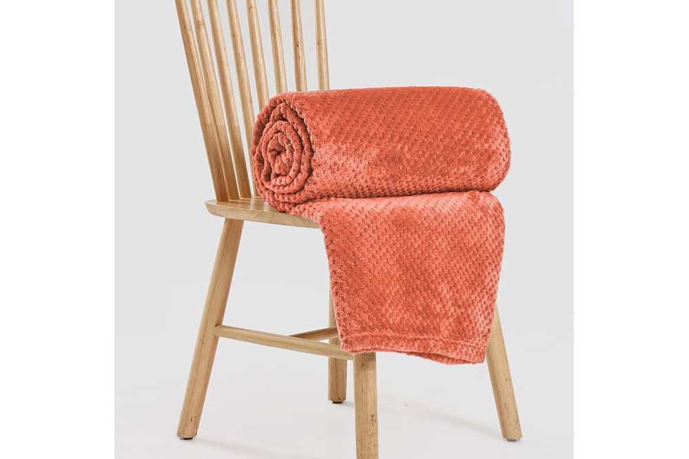 Κουβέρτα Popcorn Coral Μονή 150x220cm. Κουβέρτα Popcorn Coral Μονή 150x220cm.