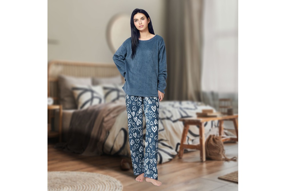 Πυτζάμα Γυναικεία Βελούδινη Blue Heart Extra Large Πυτζάμα Γυναικεία Βελούδινη Blue Heart Extra Large