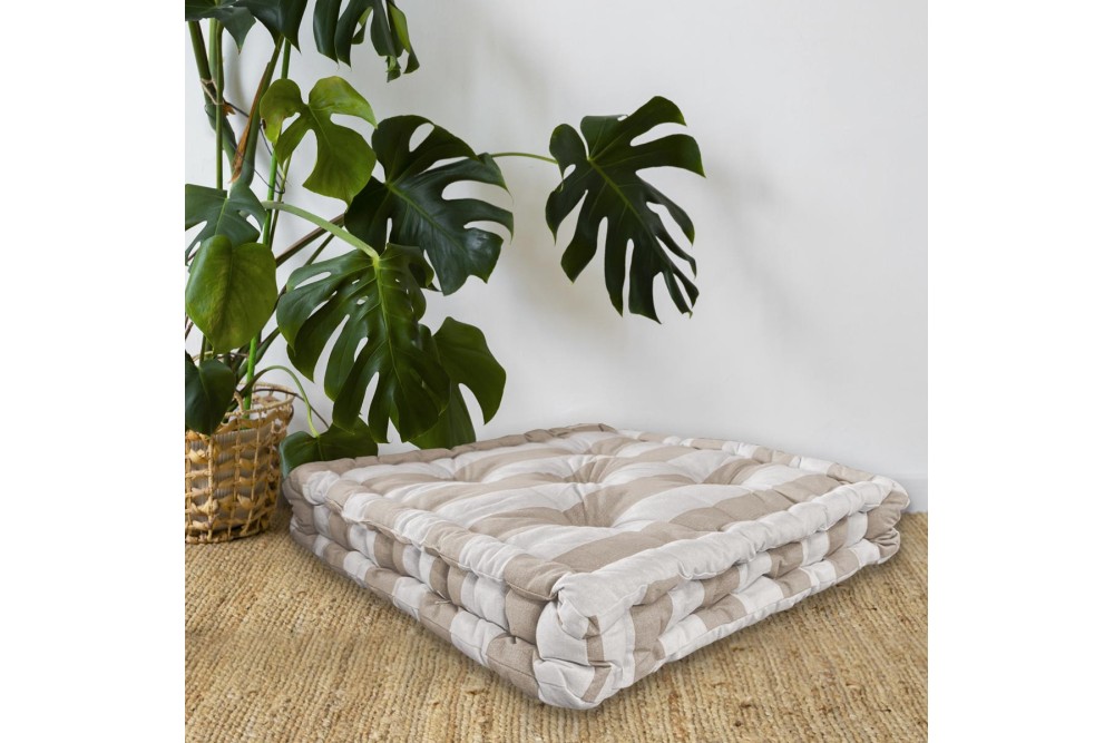 Μαξιλάρα Δαπέδου Beige Stripes XL 48x48cm. Μαξιλάρα Δαπέδου Beige Stripes XL 48x48cm.