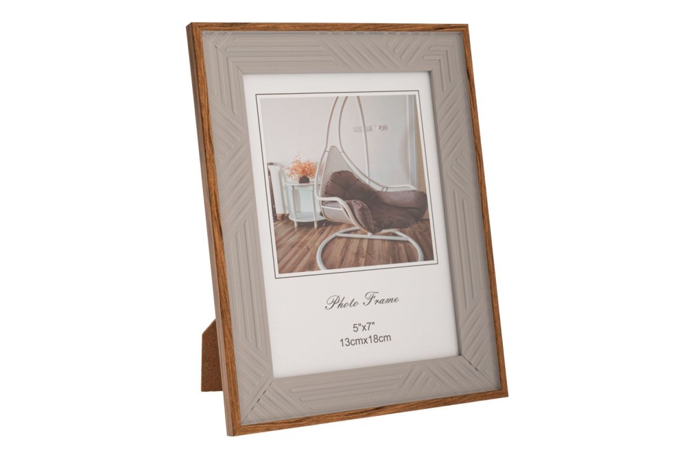 ΚΡΕΜ ΜΕ ΧΡΥΣΟ ΓΕΙΣΟ ΠΛΑΣΤΙΚΗ ΚΟΡΝΙΖΑ 13Χ18ΕΚ