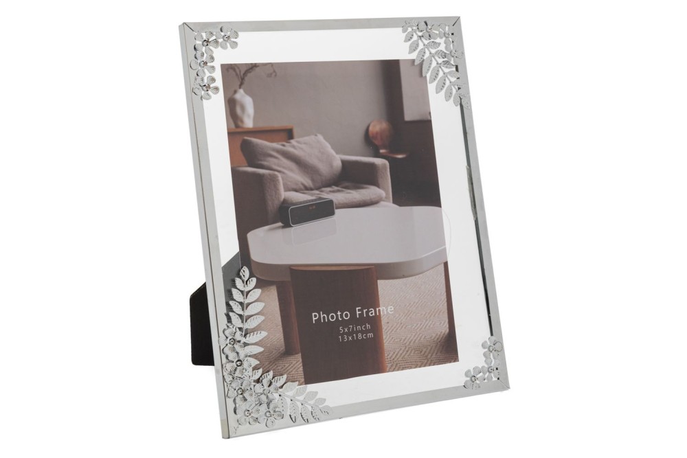 ΑΣΗΜΙ ΜΕΤΑΛΛΙΚΗ ΚΟΡΝΙΖΑ 13Χ18 ΕΚ ΜΕ ΣΧΕΔΙΟ ΛΟΥΛΟΥΔΙ ΣΤΙΣ ΓΩΝΙΕΣ ΑΣΗΜΙ ΜΕΤΑΛΛΙΚΗ ΚΟΡΝΙΖΑ 13Χ18 ΕΚ ΜΕ ΣΧΕΔΙΟ ΛΟΥΛΟΥΔΙ ΣΤΙΣ ΓΩΝΙΕΣ