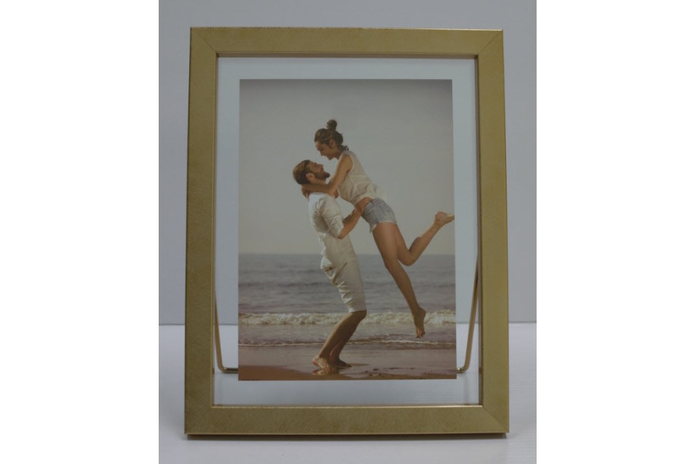 Κορνίζα Γυάλινη Με Χρυσό Μεταλλικό Πλαίσιο 13x18cm