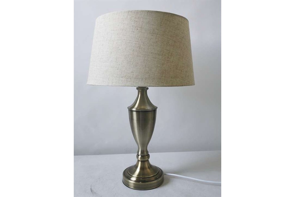 Φωτιστικό Επιτραπέζιο Μεταλλικό 33x58cm