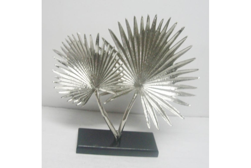 Eπιτραπέζιο Διακοσμητικό Μεταλλικό Ασημί Φύλλα σε Ξύλινη Βάση 38x8x38cm