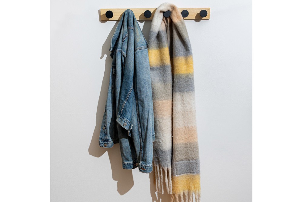 ESTIA ΚΡΕΜΑΣΤΡΑ ΤΟΙΧΟΥ ΞΥΛΙΝΗ 60x6x6cm 6 ΘΕΣΕΩΝ