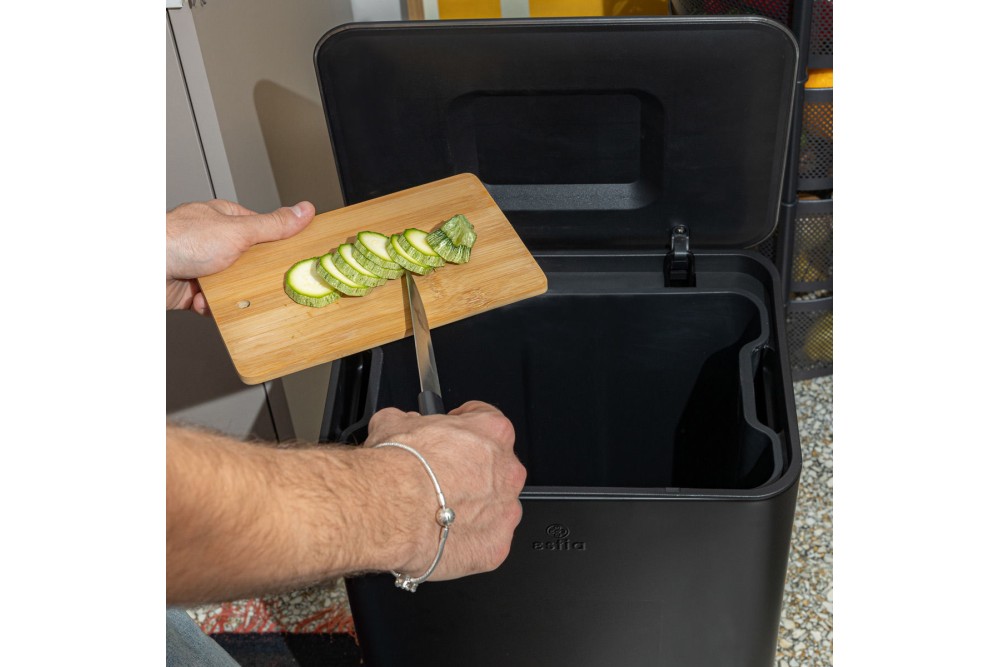 ESTIA ΚΑΔΟΣ ΑΠΟΡΡΙΜΑΤΩΝ CUBIC SOFT CLOSE 30lt ΜΑΥΡΟΣ