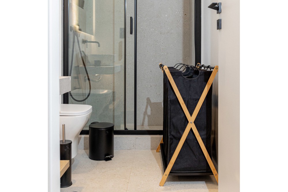 ESTIA ΚΑΛΑΘΙ ΑΠΛΥΤΩΝ BAMBOO ESSENTIALS 102lt 3 ΘΕΣΕΩΝ 68x40x76cm ΜΑΥΡΟ