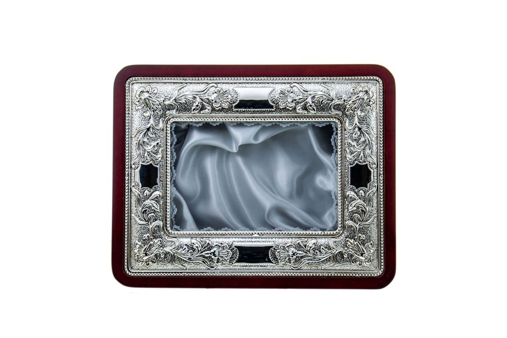 Στεφανοθήκη Ξύλινη Ορθογώνια με Επάργυρο Σκαλιστό Σχέδιο 32x26x5cm