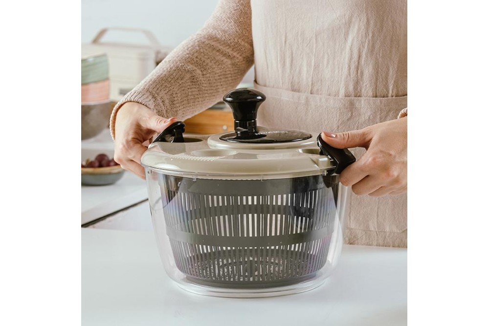 Στραγγιστήρι λαχανικών "Misty" με κλιπ ασφαλείας και περιστρεφόμενο δοχείο αποστράγγισης 24.5cm
