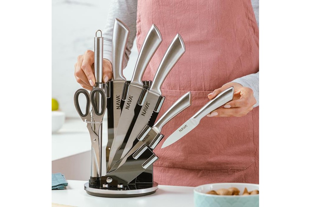 Ατσάλινα μαχαίρια ανοξείδωτα σε ακρυλική βάση σετ 8 τεμαχίων Ατσάλινα μαχαίρια ανοξείδωτα σε ακρυλική βάση σετ 8 τεμαχίων