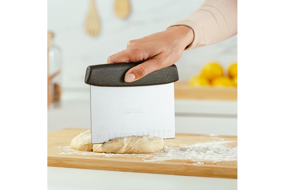 Ανοξείδωτος κόπτης-ξύστρα ζύμης και ζαχαροπλαστικής "Acer" 16.5cm