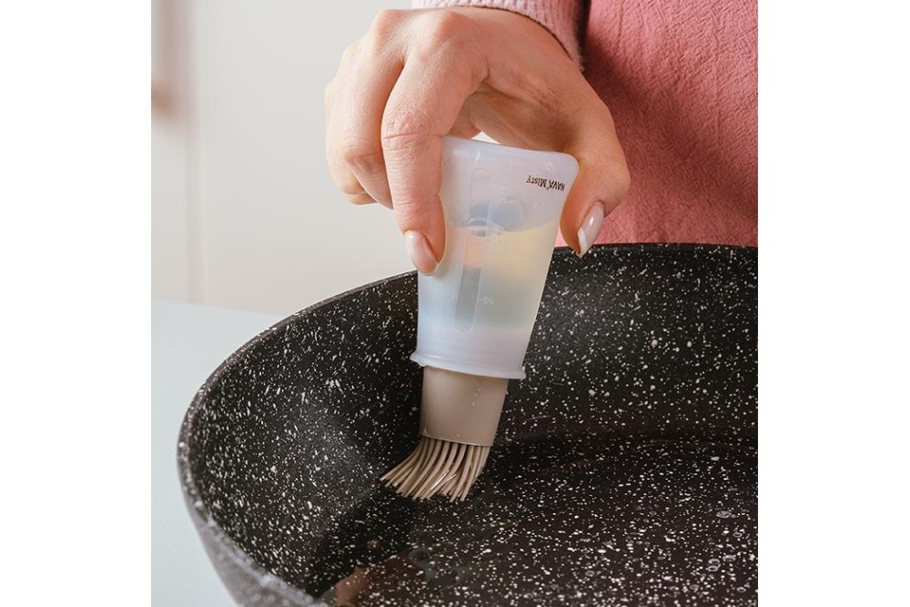 Πινέλο σιλικόνης με δοχείο "Misty" 11.5cm Πινέλο σιλικόνης με δοχείο "Misty" 11.5cm