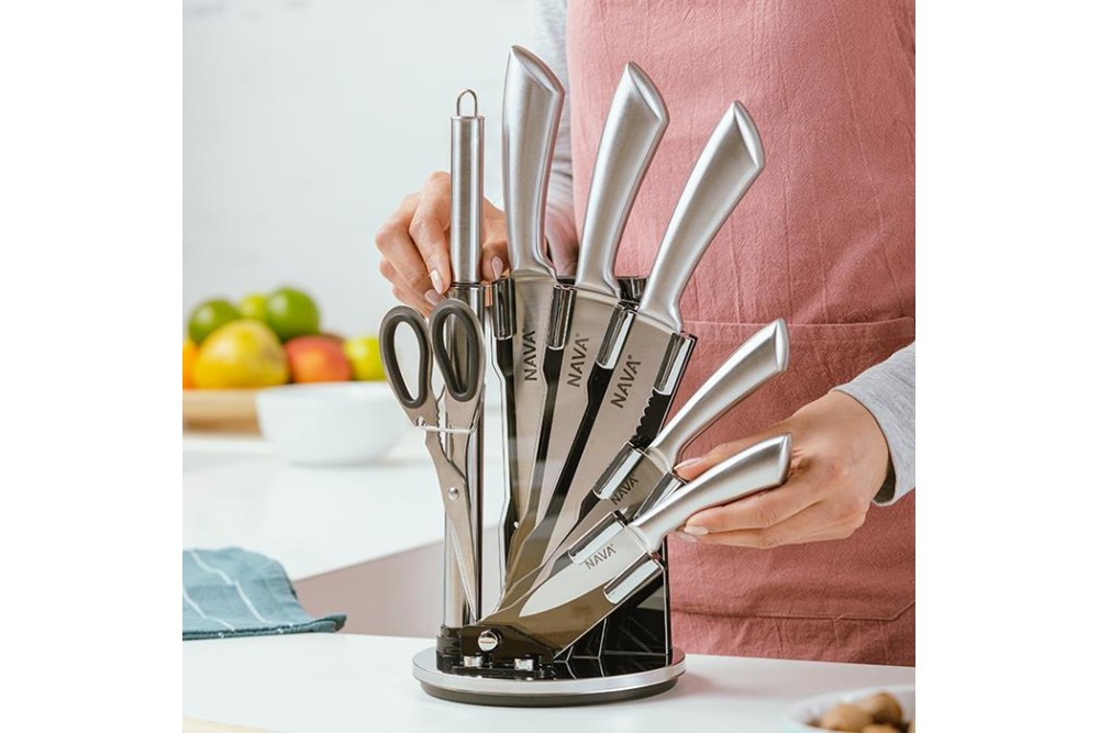 Ατσάλινα μαχαίρια ανοξείδωτα σε ακρυλική βάση σετ 8 τεμαχίων Ατσάλινα μαχαίρια ανοξείδωτα σε ακρυλική βάση σετ 8 τεμαχίων