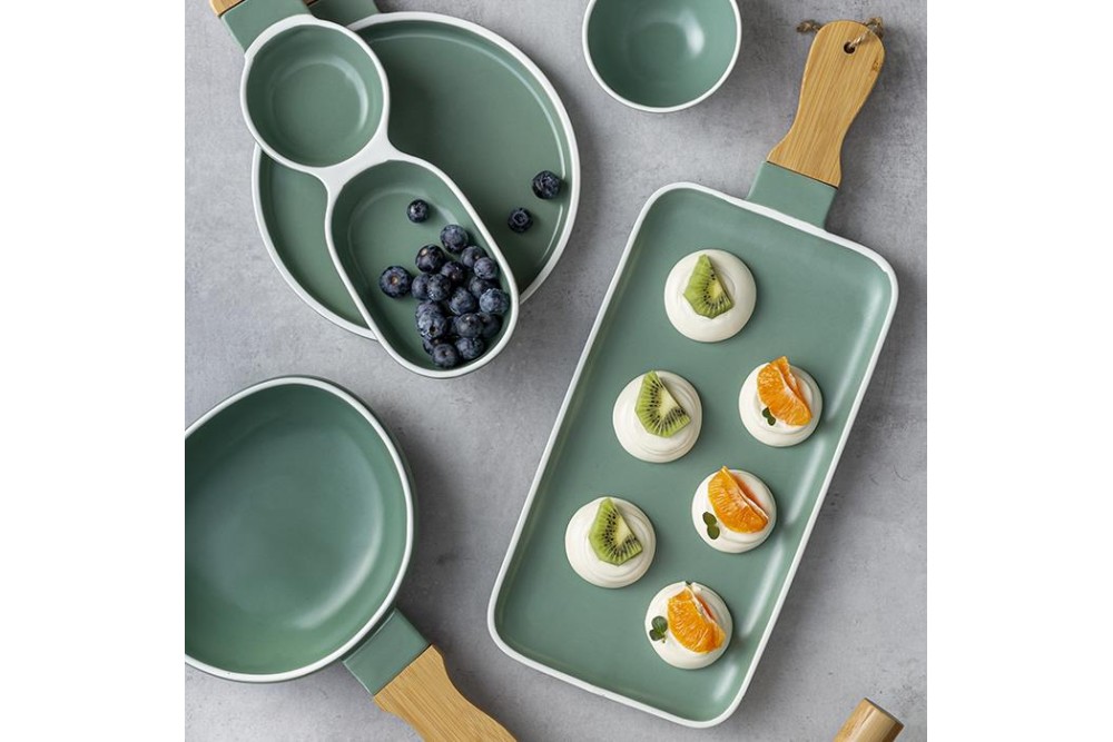 Πιατέλα "Terrestrial" πορσελάνινη με χερούλι από ξύλο bamboo 47cm